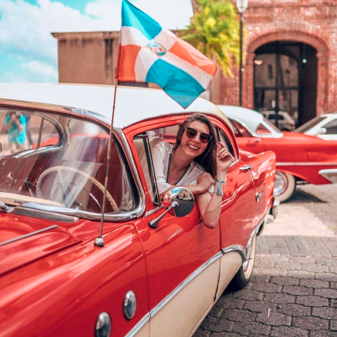 paseo-en-coche-antiguo-republica-dominicana